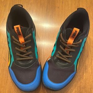 Boys puma excursion sneakers